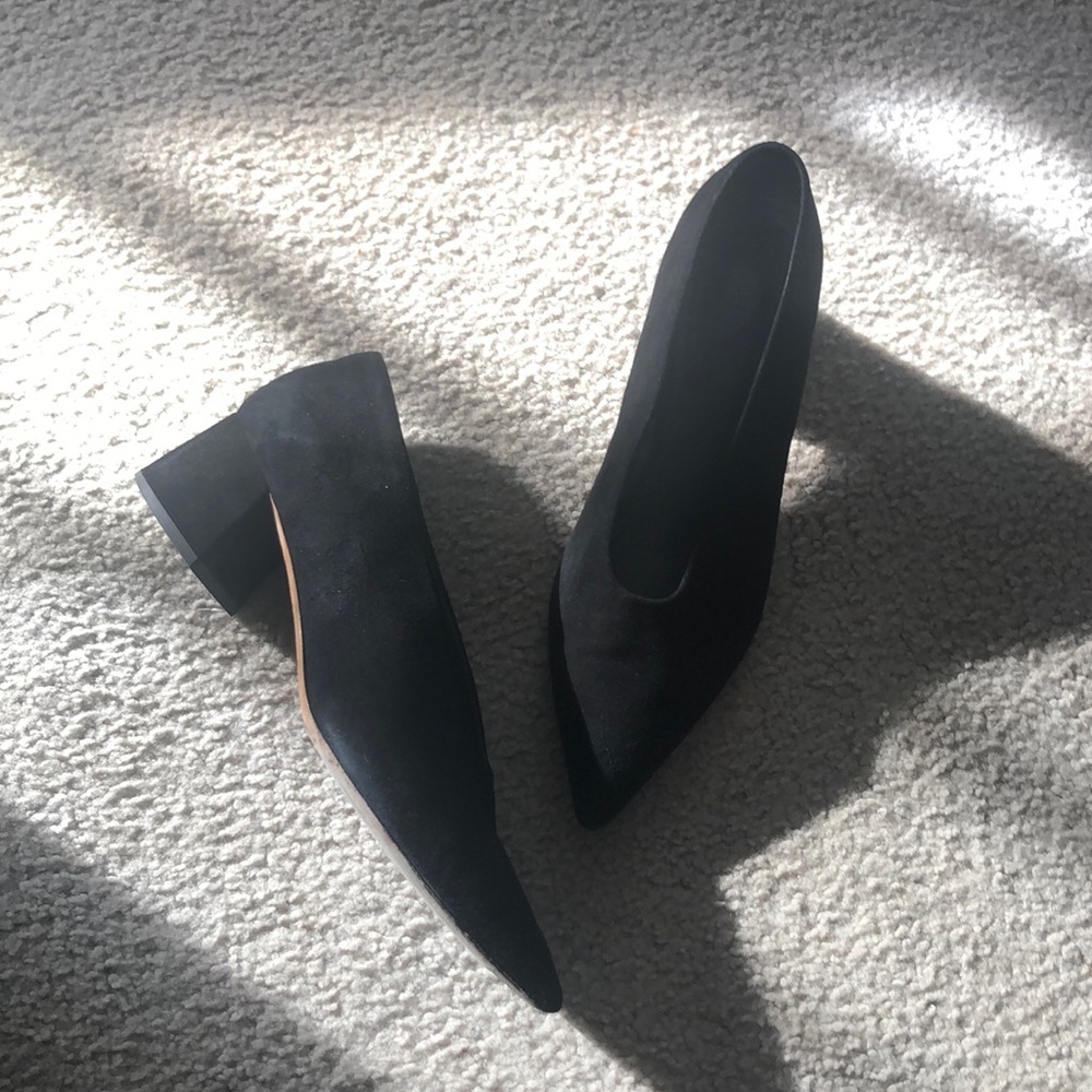 Vince Rafe Flared Pumps - Picture 3 of 11